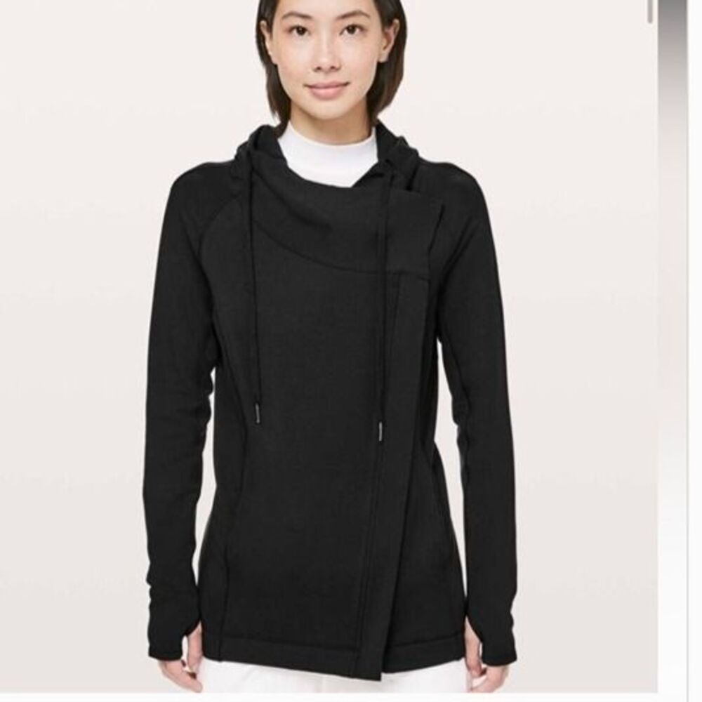Lululemon Coast Easy Wrap Jacket Black Size 10